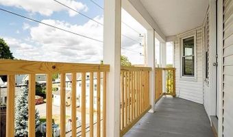 68 Division St, Lincoln, RI 02838