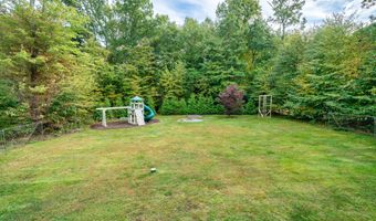 52 Brookstone Dr, Colchester, CT 06415