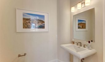135 Redwood, Carlsbad, CA 92008