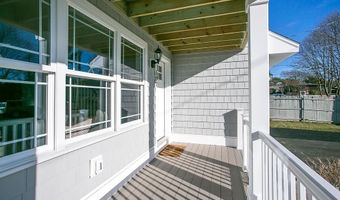107 Orchard Ave, Middletown, RI 02842