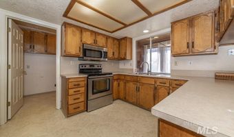 8211 W Cory Ct, Boise, ID 83704