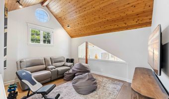 88248 TOKYO Ln, Bandon, OR 97411