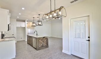 5702 Legacy Dr, Abilene, TX 79606