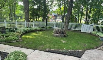 22601 W Main St, Armada, MI 48005
