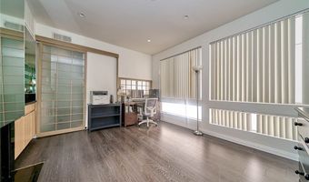 1927 Glendon Ave 201, Los Angeles, CA 90025