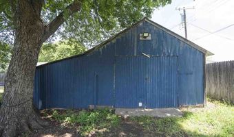 608 E Carter Ave, Apache, OK 73006