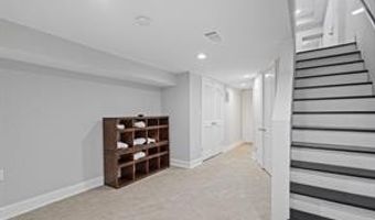 230 N LUZERNE Ave, Baltimore, MD 21224