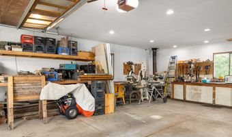 516 Peaceful Dr, Bigfork, MT 59911