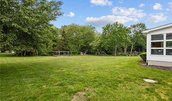 15 Womantam Ln, Cumberland, RI 02864