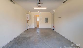 1106 Lynwood Forest Rd, Arden, NC 28704