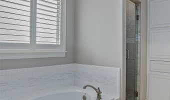 214 Roanoke Cir, Benton, LA 71006