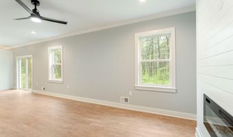 450 Fremont Ave, Bayville, NJ 08721