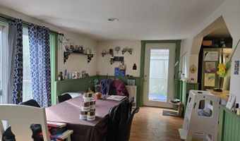 20 Moosehorn Rd, Abbot, ME 04406