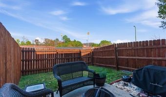 56 Princeton Glen Ct, Adairsville, GA 30103