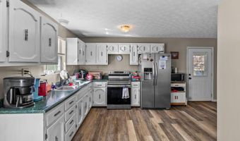 254 Meadowview Ln, Bean Station, TN 37708