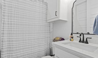 301 Leland Dr, Brandon, MS 39042