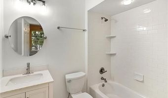 5607 PRYTANIA St E, New Orleans, LA 70115