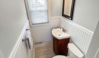 63 Cottage St, Bayonne, NJ 07002