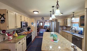 605 N Lincoln St, Aberdeen, SD 57401