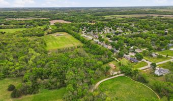 757 N Hanover St, Auburn, KS 66402