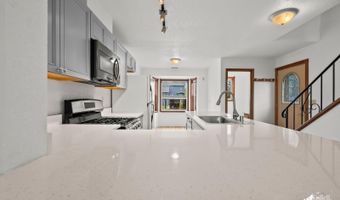 424 E Manor Ave, Anchorage, AK 99501