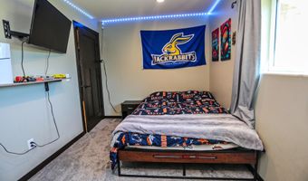 1203 Nano Nagle Ave, Aberdeen, SD 57401
