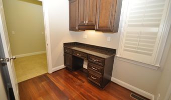 428 STERLING PARK Cir, Alabaster, AL 35007