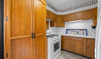 1002 Carroll Ave, Ames, IA 50010