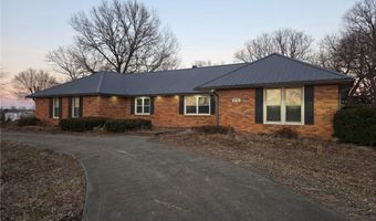 1005 N Old Highway 71, Adrian, MO 64720