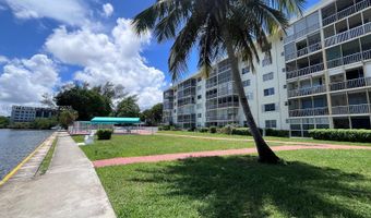 2910 Point East Dr M609, Aventura, FL 33160