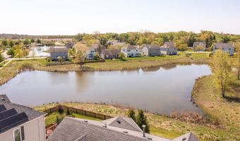 1094 Holly Dr, Antioch, IL 60002
