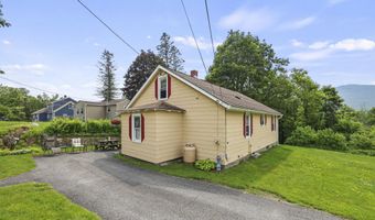 15 Summit Ave, Adams, MA 01220