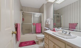 1122 Packard Pl, Auburn, IN 46706