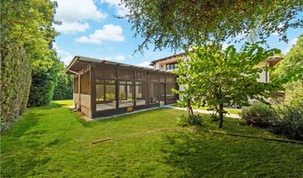 1624 S 6th Ave, Arcadia, CA 91006