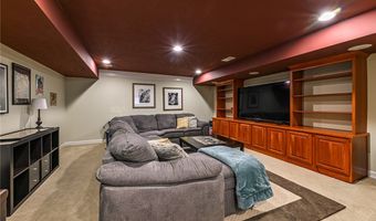 122 Brighton Ln, Adams Twp., PA 16046