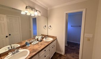 120 Oak Grove Dr, Brandon, MS 39047