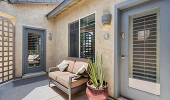 674 E LAS COLINAS Pl, Chandler, AZ 85249
