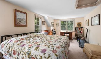4323 Main St, Barnstable, MA 02630