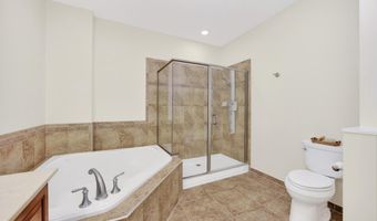 1915 TOWNE CENTRE Blvd 1014, Annapolis, MD 21401