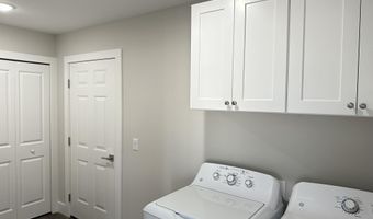 2775 Gady Pines Dr, Adrian, MI 49221