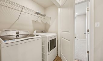 7355 MOUNTAINEER Dr, Alexandria, VA 22306