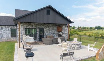 2215 Deepwood Dr, Alma, AR 72921