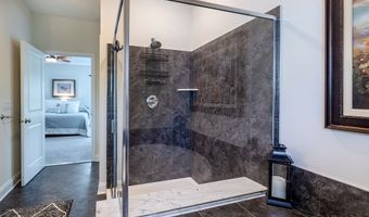 33 S Crossing Way, Bethel, CT 06801