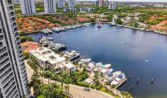 3750 Yacht Club Dr TH5, Aventura, FL 33180