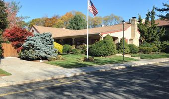 141 Eastwick Ct, Aberdeen, NJ 07747