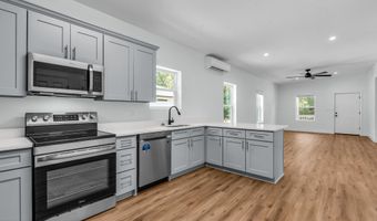 6091 E Adams, Bay St. Louis, MS 39520