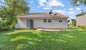 8 N AVON Dr, Claymont, DE 19703