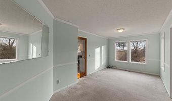 22020 171 St, Basehor, KS 66007