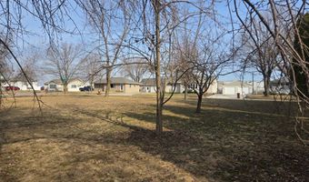 2205 Milo Ave, Albert Lea, MN 56007