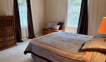 2822 Country Club Dr, Atlantic, IA 50022